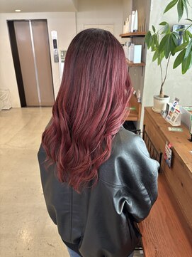 ロカリタ キョウト 四条大宮店(ROCAReTA kyoto) レッドカラー