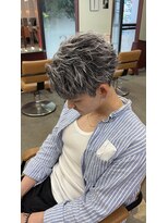 リップス 吉祥寺アネックス店(LIPPS) 無造作ホワイトシルバーアッシュバレイヤージュショート