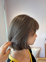 リディア(Lydia)&nbsp;透明感カラー×顔周りレイヤーミディアム