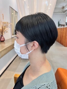 ラフ 日立(raf.) 女性らしいショートスタイル