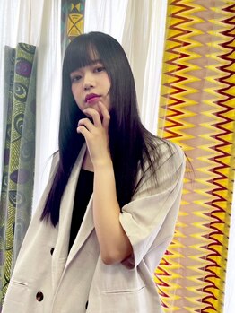 ロホ(ROHO)の写真/BIKAKUの酸性ストレートを導入！従来のものよりダメージが少ないため、柔らかい指通りで自然な仕上がりに☆