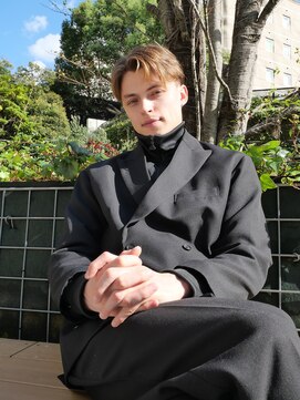 ピア(Pia) ジェントルショート×爽やか束感ヘア