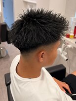 ルースト 心斎橋店(ROOST)&nbsp;刈り上げセンターパート/波巻きツイストスパイラル/心斎橋