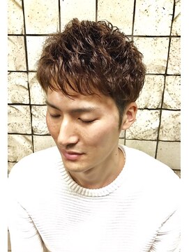 プレミアムバーバー 赤坂店(PREMIUM BARBER produce by HIRO GINZA) ツーブロパーマスタイル<赤坂><理容室>