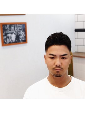 ブルートバーバーショップ(BLUET Barber Shop) パーマ×フェードスタイル