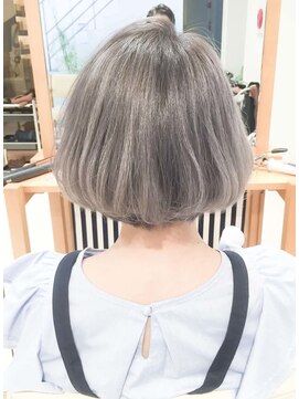 デイズ(days) Aラインボブ小顔前髪イメチェンくびれ透明感マロンベージュ AE