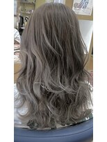 デビュー美容室&nbsp;パールグレージュ×バレイヤージュ