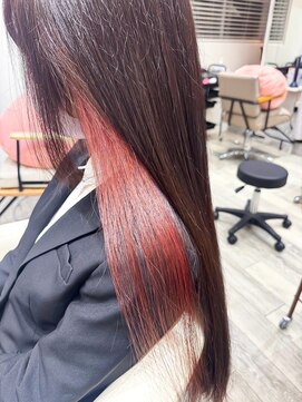 ミシェリー 新宿店(misherry) くびレイヤーロングエモージュピンクインナーカラー新宿10代20代