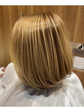 ラメールアヴェダ イオンモール秋田店(Lamelu AVEDA) 白髪ぼかしナチュラルハイライト+アヴェダカラー ボブスタイル