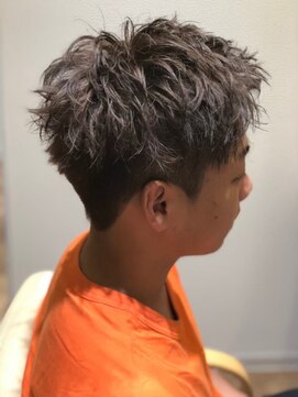 エイル 江坂(Eir) メンズ/メンズカット/メンズパーマ/ニュアンスパーマ/江坂/眉毛