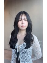 ロロネー(Lolonois)&nbsp;秋冬に向けて暗髪透明感カラー【ブルーブラック】