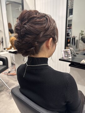 シティ(sity.) 大名　ブリーチなしカラー　暖色カラー　ボブ