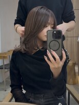ウェイズトウキョウ 新宿店(Ways TOKYO)&nbsp;レイヤーカット　ミディアムレイヤー　かきあげヘア