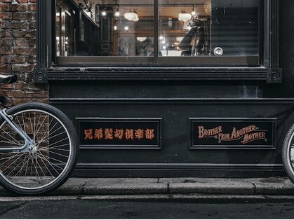 MR.BROTHERS CUT CLUB 福岡店【ミスターブラザーズ カットクラブ】の写真
