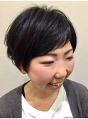 眉上バングのデザインショート