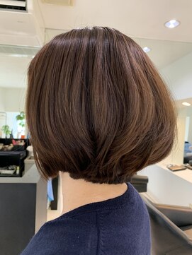 ニューロンヘアデザイン(Neuron hair design) アゴラインの重軽ボブ