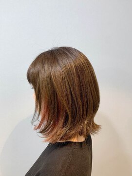 サイイン(saiin) インナーカラーボブ