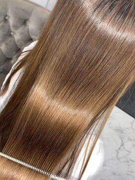 エスカーラ 表参道(THE ESCALA) リアルなお客様の艶髪209《マスダレイナ》