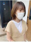 ミントベージュ