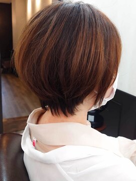 フォックスヘアー(fox.hair) ナチュラルショートヘア/fox.hair