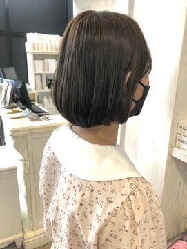 キャアリー(Caary) 福山美容室caaryナチュラルストレート　オリーブグレージュ
