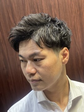 ヒロギンザ 新橋銀座口店(HIRO GINZA) アイロンで作るビジネス7:3カールパーマ