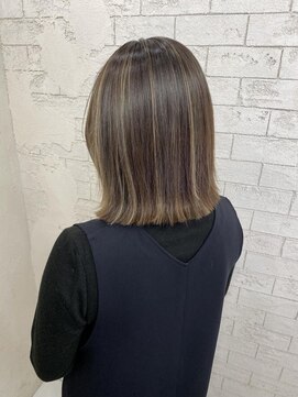 プライズ アイリス 池袋東口店(prize Iris) 極細ハイライト切りっぱなしボブベージュカラー池袋