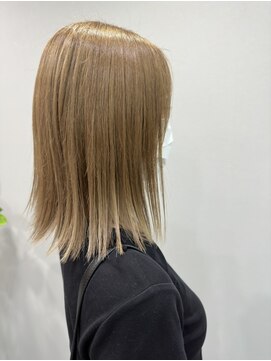 ルリール(Le rire) ハイトーンベージュ