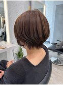 小顔見せショートベージュカラーブリーチしない透明感カラー