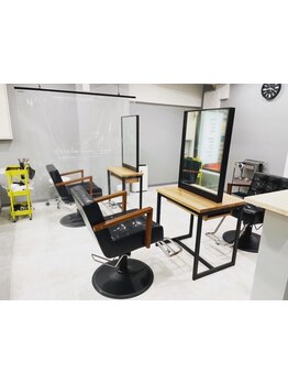 【元町駅2分】好立地で通いやすさ◎3席のみの落ち着いた空間で、ゆったりとした癒しのサロンTimeを満喫♪