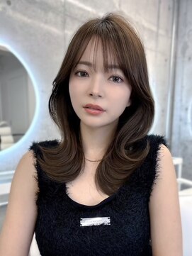 エヌアイ オモテサンドウ(ni omotesando) 外ハネスタイリング/シースルーバング/ダークブラウン 上野