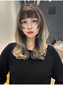 くすみベージュ黒髪小顔オリーブカラー透明感カラー_ba531682