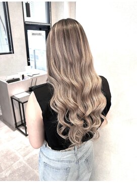 ディアナ(Diana) エフェクトブリーチ　バレイヤージュ