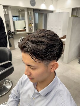 グルーマーズトウキョウ(GROOMER/S TOKYO) 【GROOMER/S 丸山】 ラフカール パーマ スペインカール