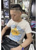 特殊ヘアスキンフェード/スキンフェード/バーバースタイル