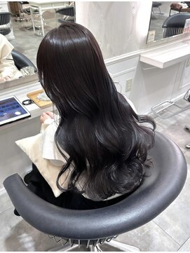 ラ ブレス 北浜プラザ(LaBless) ダークパープルで艶と深みのある髪色に(北浜)