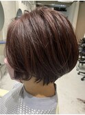 ショートボブ