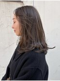 オリーブベージュ・レイヤーカット