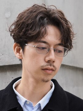 フィフス 天神大名(fifth) 天神メンズパーマフェザーパーマシャドウパーマセンターパート