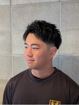 ワンワンオー バーバーショップ コンチネンタル(@110 BARBER SHOP continental) アップバング