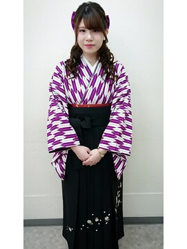 ヘアーメイク ティアラ(Hair make Tiara) 袴ハーフヘア☆+°