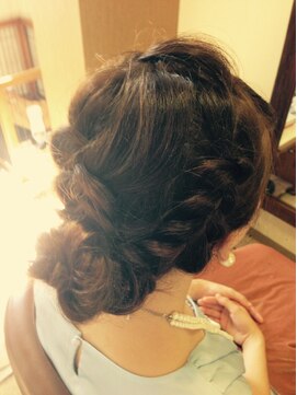 アネモス(anemos) ☆編み込みセットアレンジ☆