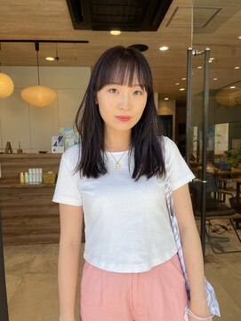 ミューズ バイ ケンジ(MUSE by KENJE) 軽めなストレートタッチ