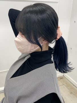 シーン(seen) 【韓国サイドバング×ディープネイビー】小顔カット くびれヘア