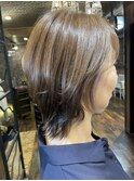 大人女子のナチュラルインナーカラー
