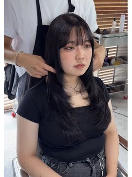 スリー(three) レイヤーカット