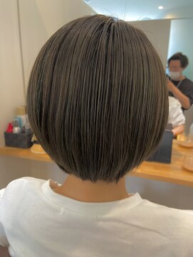 リル モトヤワタ(RiRe motoyawata) ショートボブ［錦糸町/北千住/本八幡］