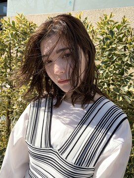 エレ 代々木公園(ere) 【代々木公園エレ】春のルーズなミディアムヘア