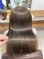 ランプ(Lamp) 縮毛矯正/髪質改善/クリスタライジング ビフォアー&アフター