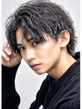 サンティエ 中央駅店(scintiller) 波巻きスパイラルツイストスパイラルパーママッシュメンズヘア